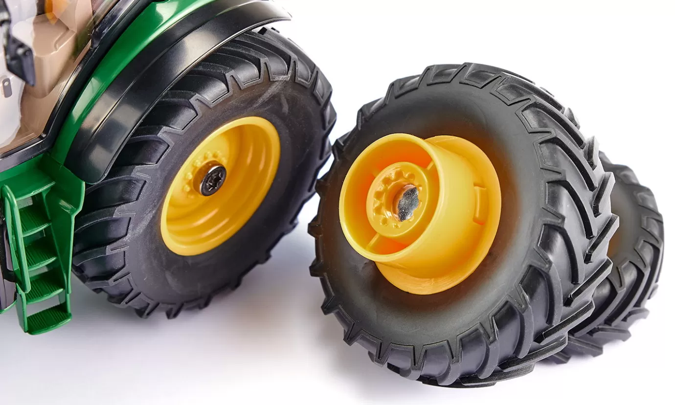 Tractoren>Siku John Deere 7290R met dubbele banden en Bluetooth app controle